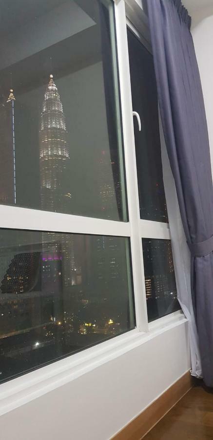 Crest Residence Kuala Lumpur Buitenkant foto